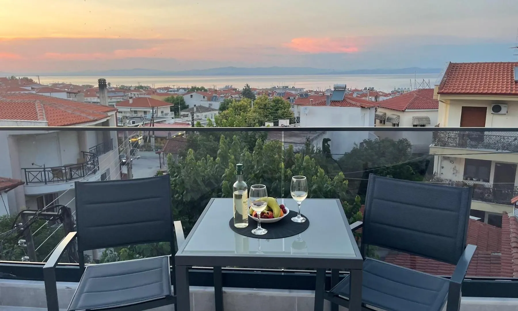 Avgerinos Apartments Polychrono Greece