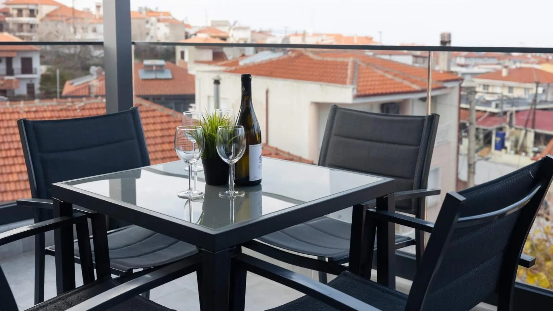 Avgerinos Apartments Polychrono Greece